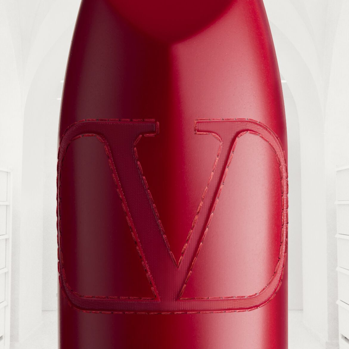ROSSO, IL COLORE DELLA MAISON VALENTINO